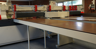 Plattenaufteilanlage FM 16 -3100